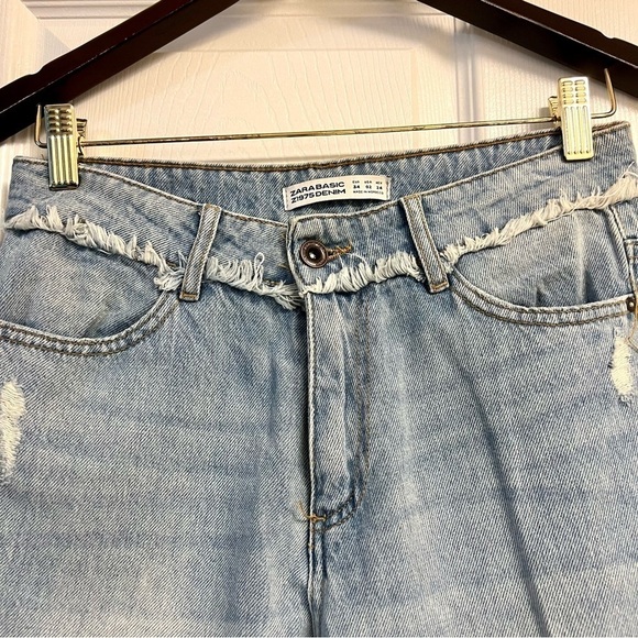 ZARA premium Destroyed Frayed Asymmetrical Flare Jeans size 2 women’s 100 cotton - Picture 3 of 13
